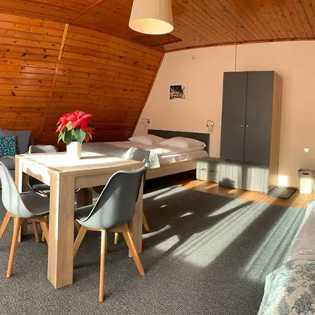 Pensjonat Paradise Górny Restauracja Viva La Pizza Karpacz