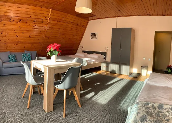 Vendégház Paradise Gorny Restauracja Viva La Pizza Przy Wyciagu Na Kope Karpacz