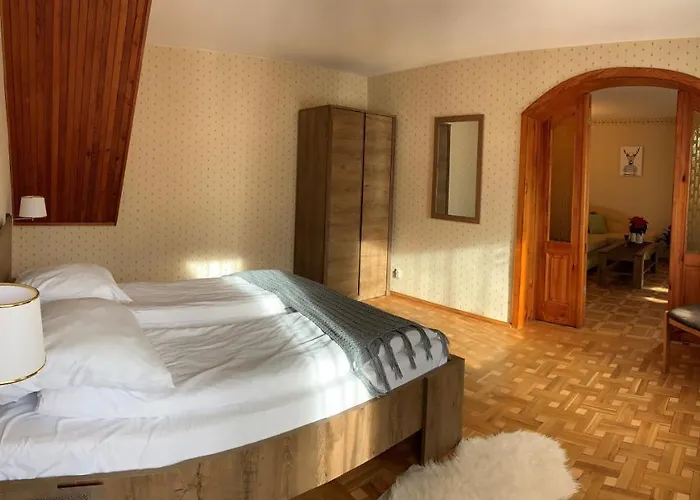 Paradise Gorny Restauracja Viva La Pizza Przy Wyciagu Na Kope Vendégház 3*