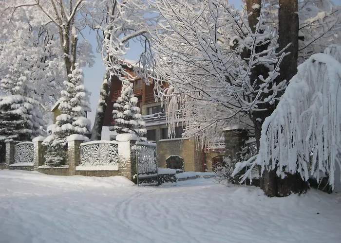 Paradise Gorny Restauracja Viva La Pizza Przy Wyciagu Na Kope Maison d'hôtes 3*